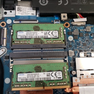 Photo of Computer Teks