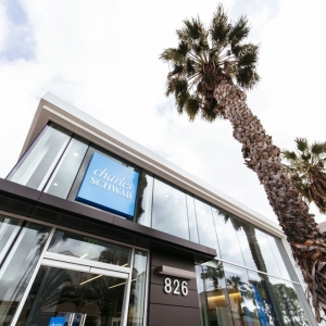 Photo of Charles Schwab