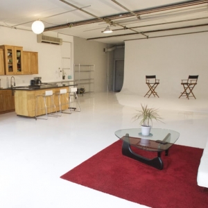 New York Dakota Studio