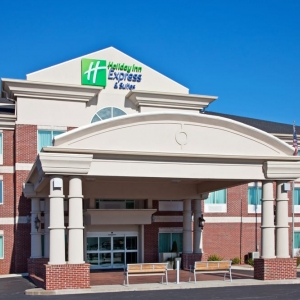 Photo of Holiday Inn Express & Suites Louisville South-Hillview