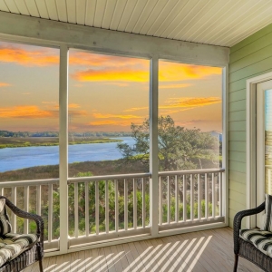 Photo of Suzy Torres- Realtor