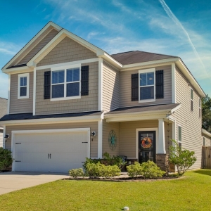 Photo of Suzy Torres- Realtor