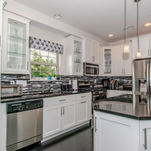 Photo of R&R Staging and Interior Design