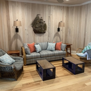 Photo of Elizabeth Taylor Satterfield Interior Design Inc