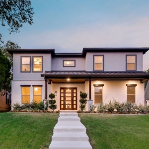 Photo of Catherine Blevens - Briggs Freeman Sotheby's Intn'l Realty