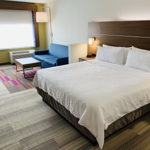 Photo of Holiday Inn Express & Suites Moore