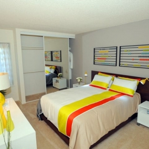 Photo of eaves Daly City
