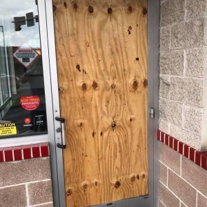 Photo of Ronnie's 24 Hour Glass And Door Repair