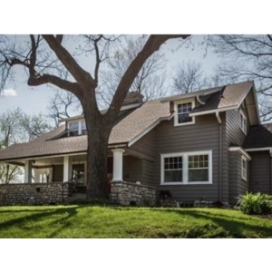 Photo of Heather Hardy Realtor