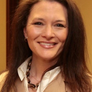 Photo of Carrie Warner Attorney at Law