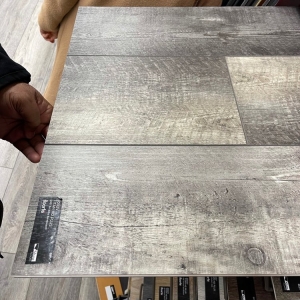 Lowell Lowell Carpet & Coverings
