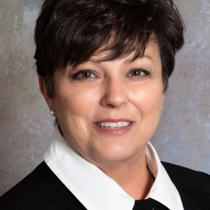 Photo of Sandi Reed - Chartwell Realty