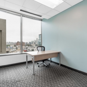 Photo of Regus Lincoln Park
