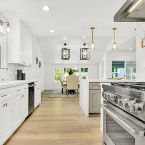 Photo of Glamour Flooring