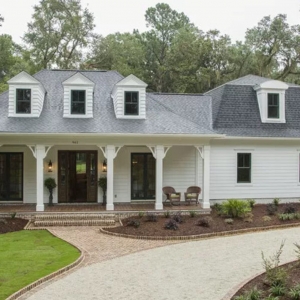 Photo of The low country Craftsman