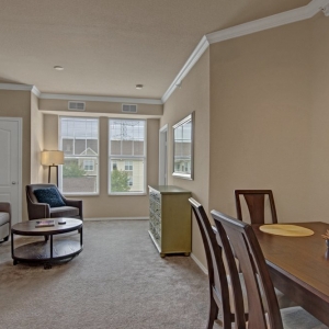 Photo of Stoneleigh at the Reserve Apartment Homes