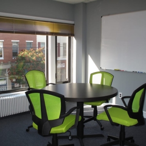 Photo of HeadRoom