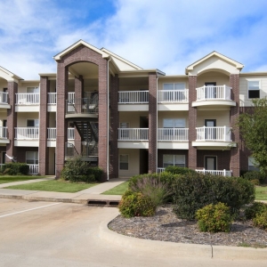 Photo of The Greens At Coffee Creek Apartments