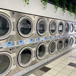 Photo of Easy Breezy Laundromat