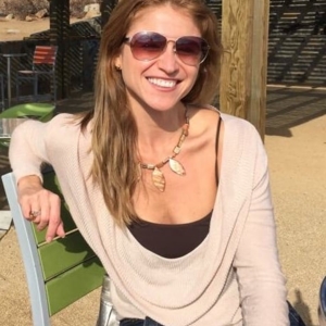 Photo of Kenia Costa