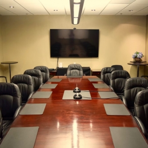 Photo of 580 Executive Center