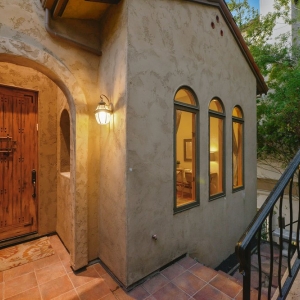 Photo of Leah Tounger - Keller Williams Realty