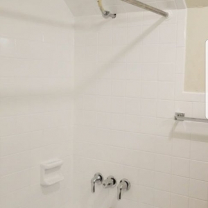 Photo of New England Reglaze