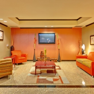 Photo of Holiday Inn Express & Suites Clinton