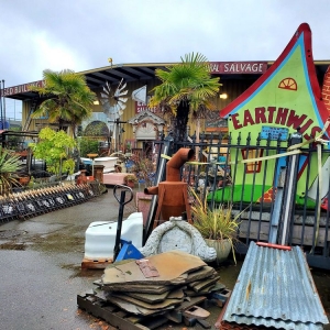 Photo of Earthwise Architectural Salvage