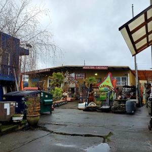 Photo of Earthwise Architectural Salvage