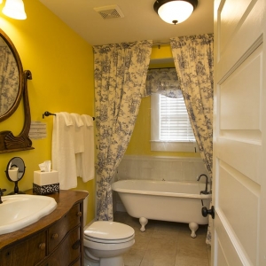 Photo of Bama Bed and Breakfast