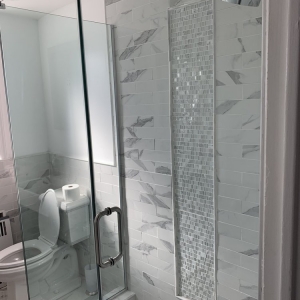 Mineola Great Neck Glass & Shower Doors