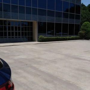 Spring Hardware Resources