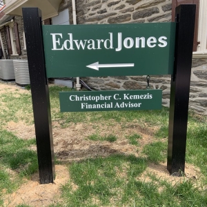 Photo of Edward Jones - Financial Advisor: Christopher C Kemezis