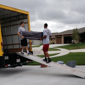 Photo of Iowa Moving 1