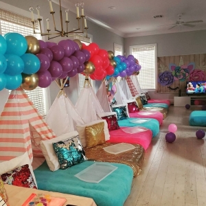 Photo of Plush Partie