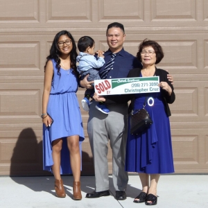 Photo of Chris Cruz - John L Scott Real Estate