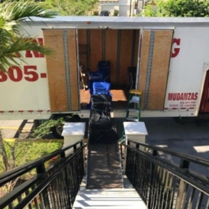Photo of Wilfredo's Moving
