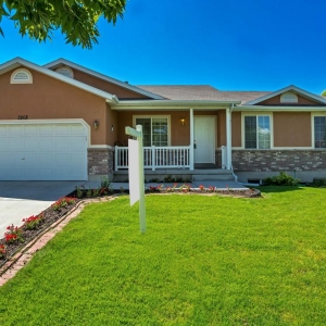 Photo of Larson & Company Real Estate