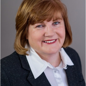 Photo of Mary Braatz - RE/MAX Enterprises