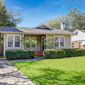 Photo of Liz Bobeck Realtor