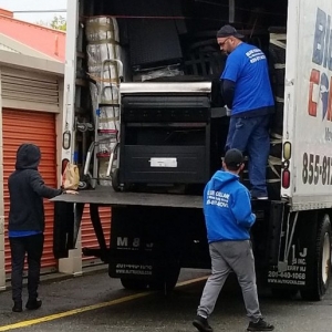 Photo of Blue Collar Moving