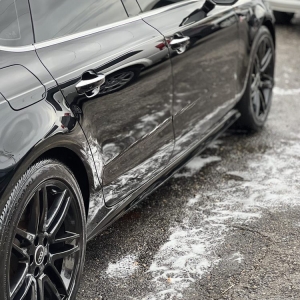Photo of Splashy Wavy Luxury Detailing