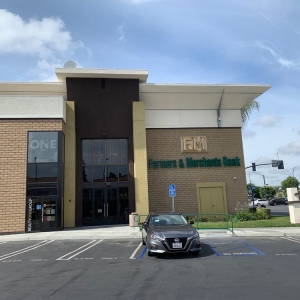 Photo of Farmers & Merchants Bank
