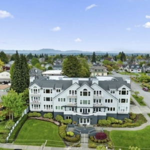 Photo of Michael Piccolo - Compass Real Estate
