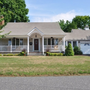 Photo of Lana Cole Realty
