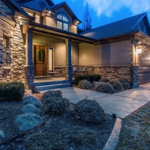 Photo of We Buy Houses