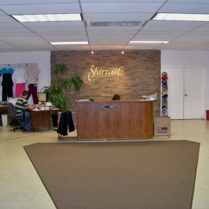 Photo of Shirtail Silk Screen