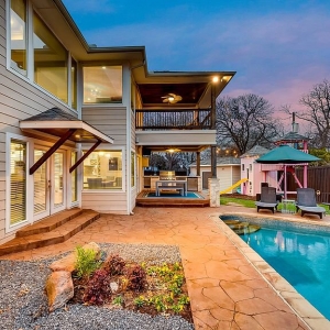 Dallas Britt Rhodes Real Estate