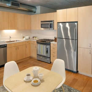 Photo of 2121 Belmont Apartments